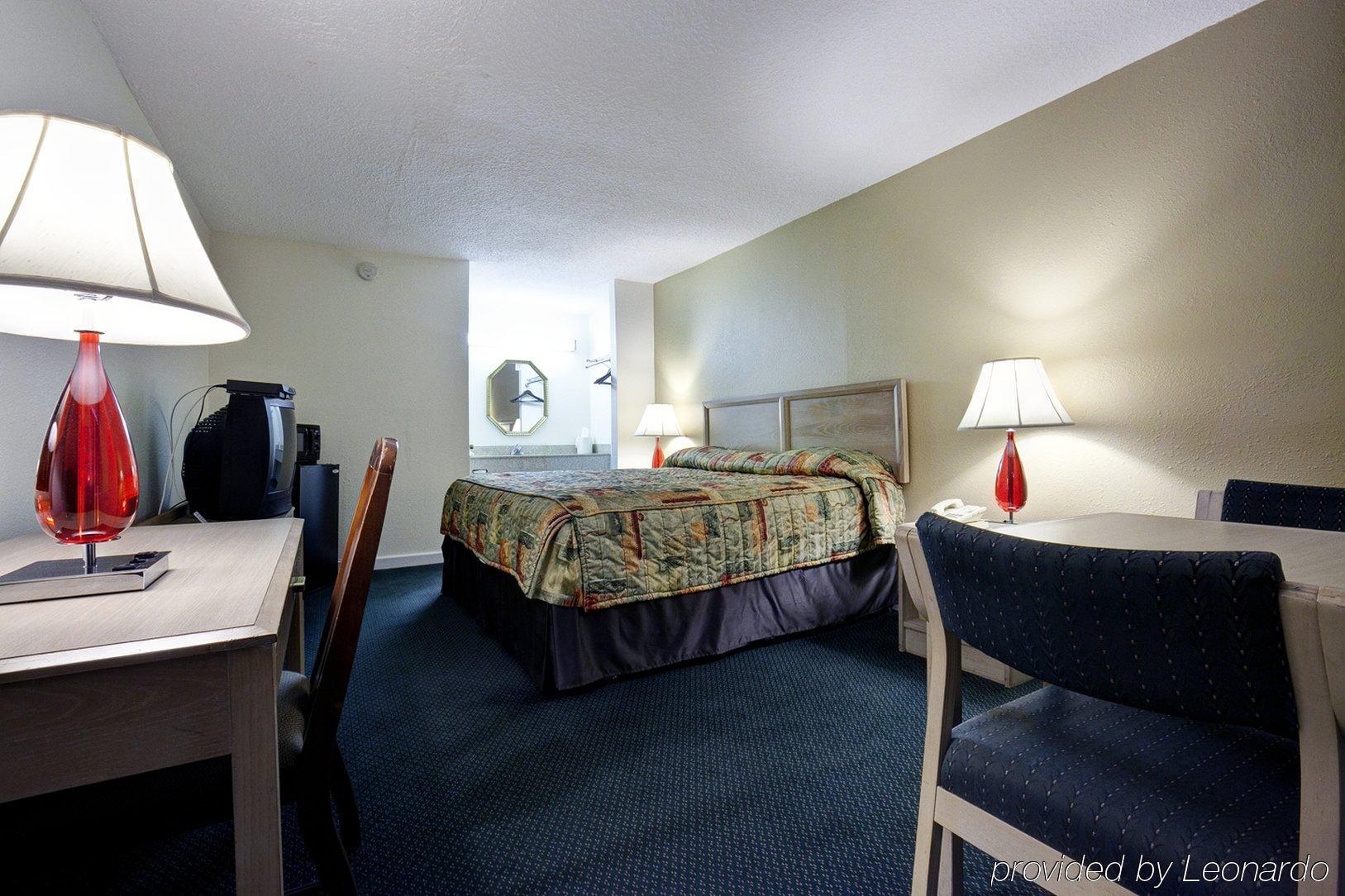 Americas Best Value Inn - Port Jefferson Station - Long Island Camera foto