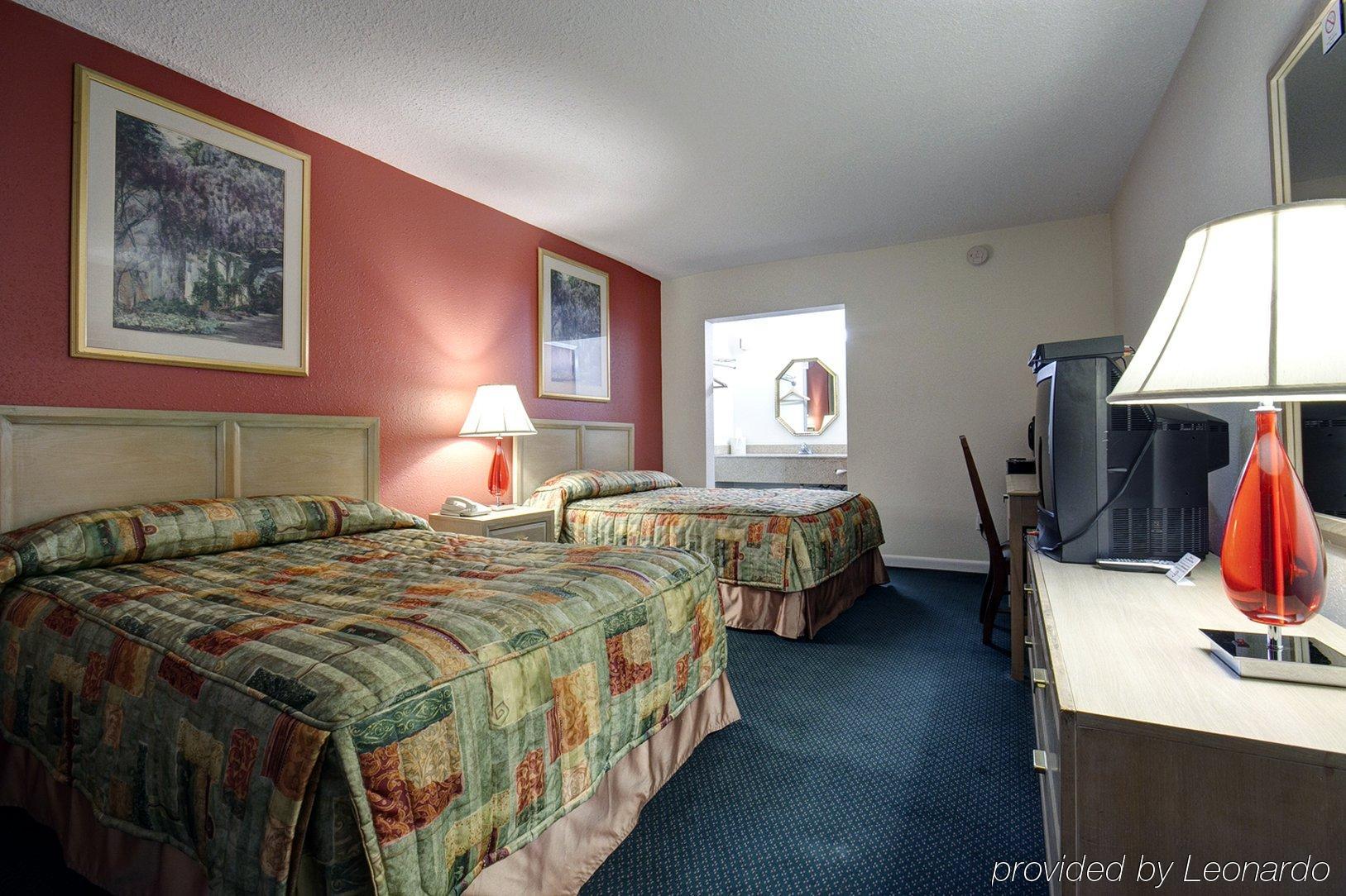 Americas Best Value Inn - Port Jefferson Station - Long Island Camera foto