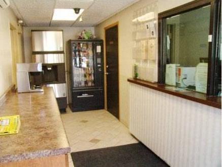 Americas Best Value Inn - Port Jefferson Station - Long Island Esterno foto